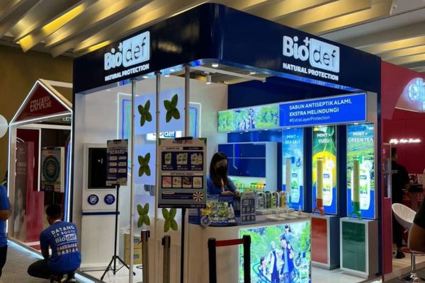 Cerita Membuat Booth Pameran di Surabaya untuk Klien Toko Bunga