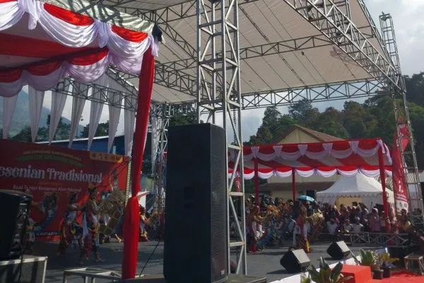 Sewa Panggung Jogja Rigging